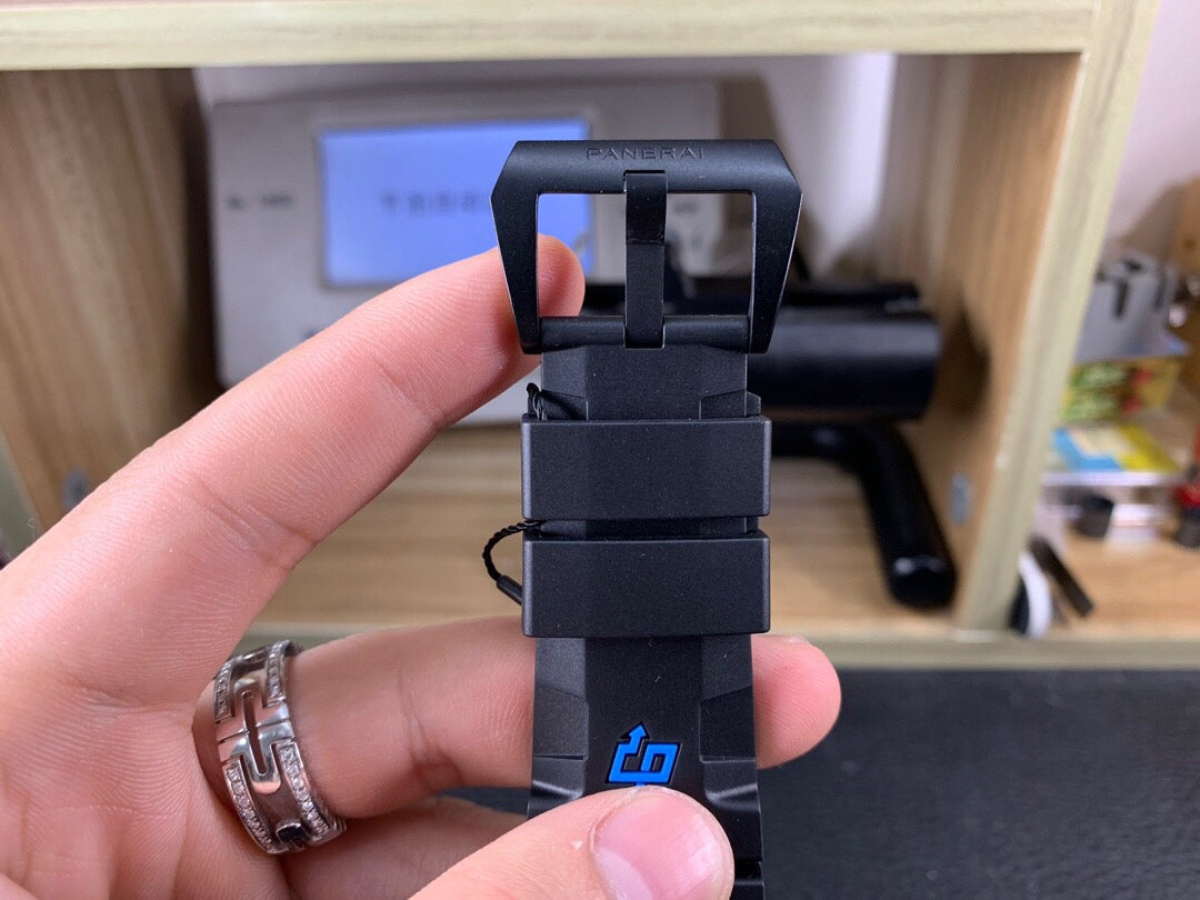 VS공장 파네라이 PAM161 카보테크 블랙다이얼 러버