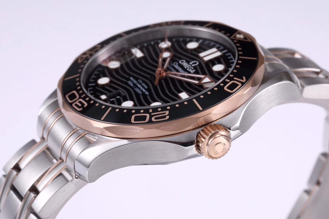 VS공장 오메가(OMEGA)씨마스터 다이버 300M 옐로우골드콤비 브레이슬릿