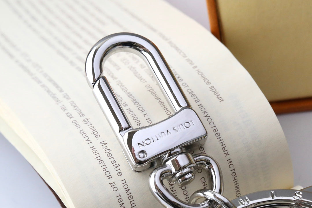 루이비통 키링/백참