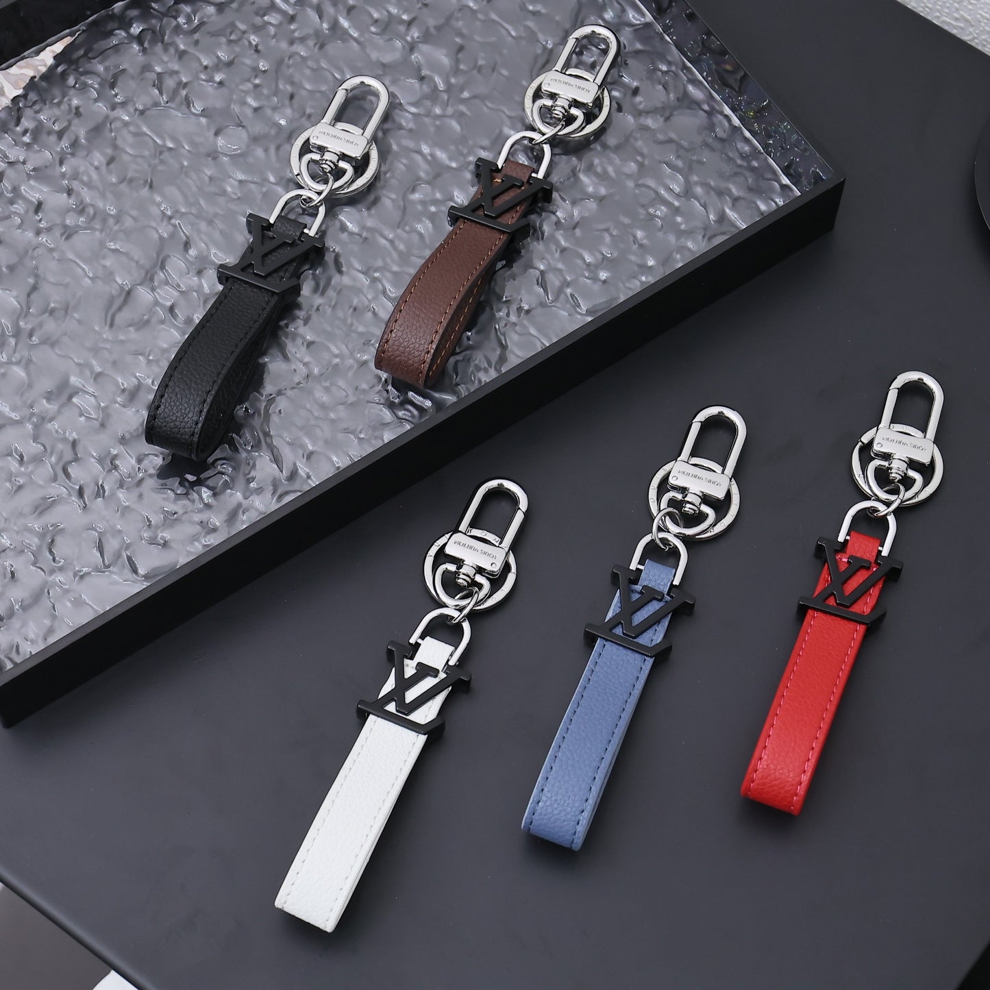 M01194 루이비통 키링 / 백참