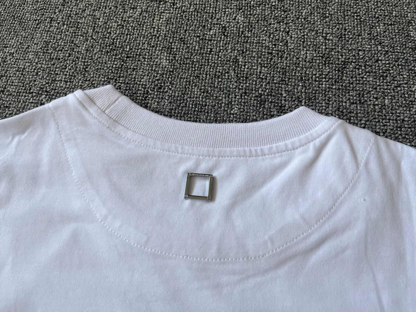 베어 / 우영미 가슴 기본로고 반팔