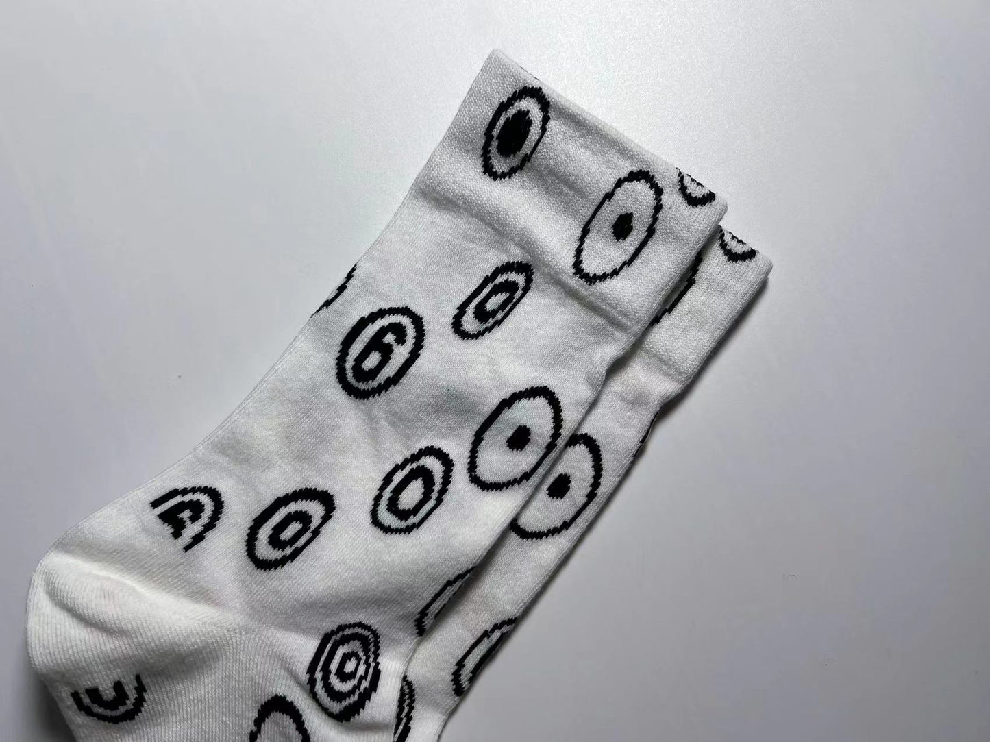 CND /메종마르지엘라 양말