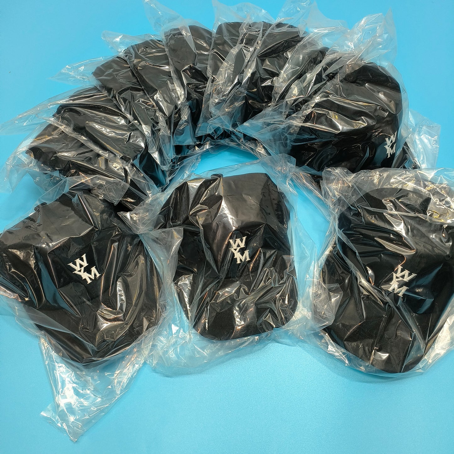 탑우영미 / 우영미 모자 , Wooyoungmi 블랙 로고 볼캡