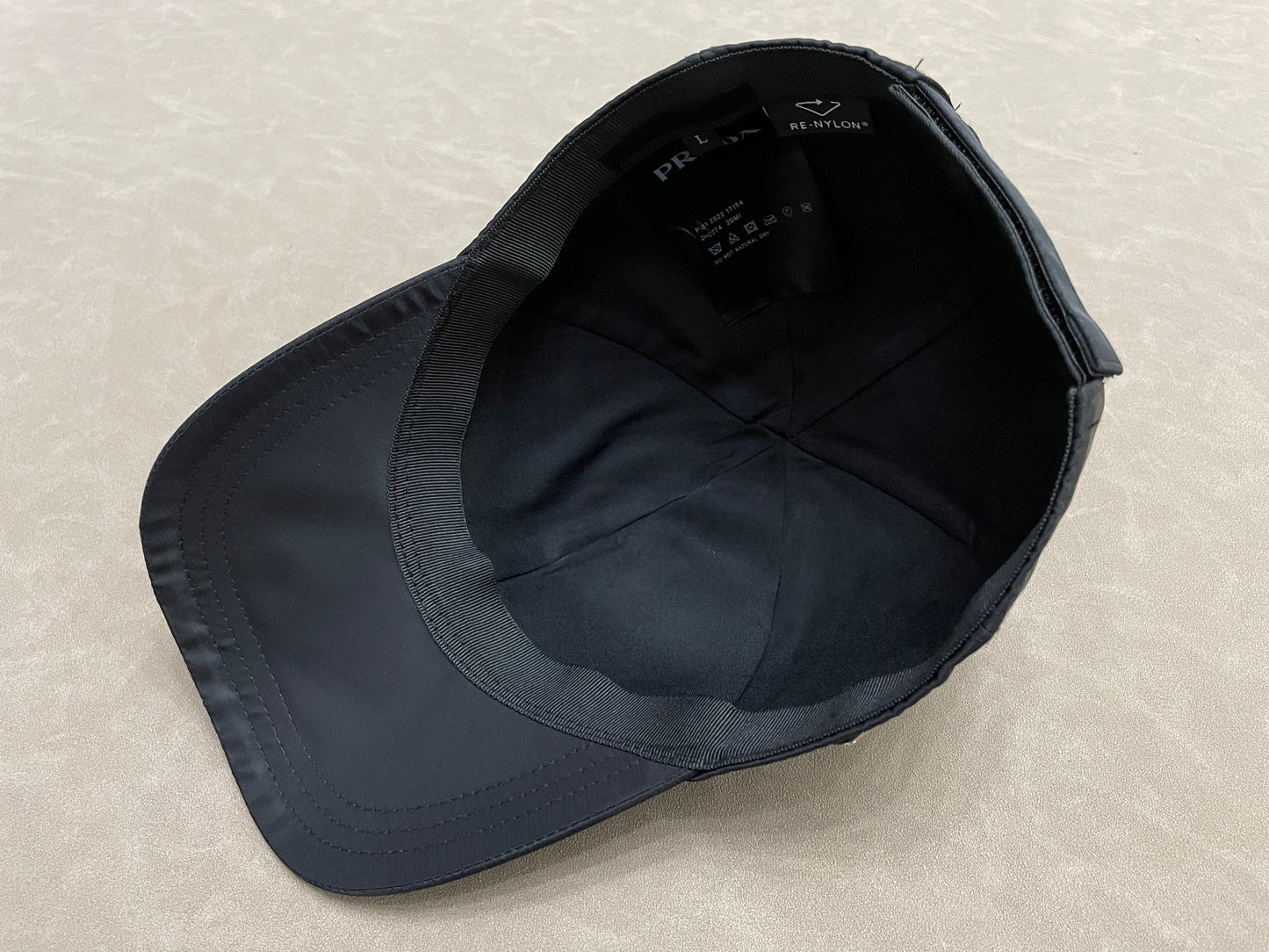 웨이브/프라다 모자