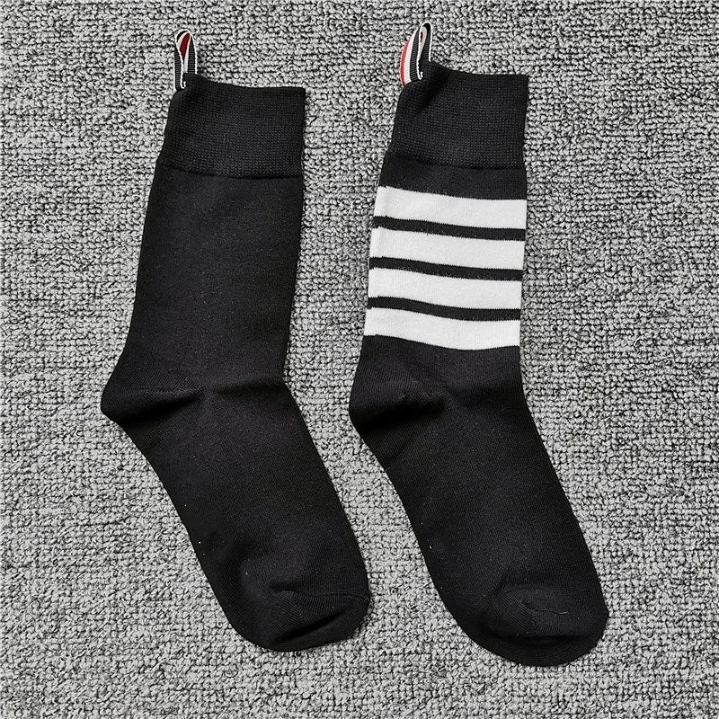 CND /톰브라운 양말