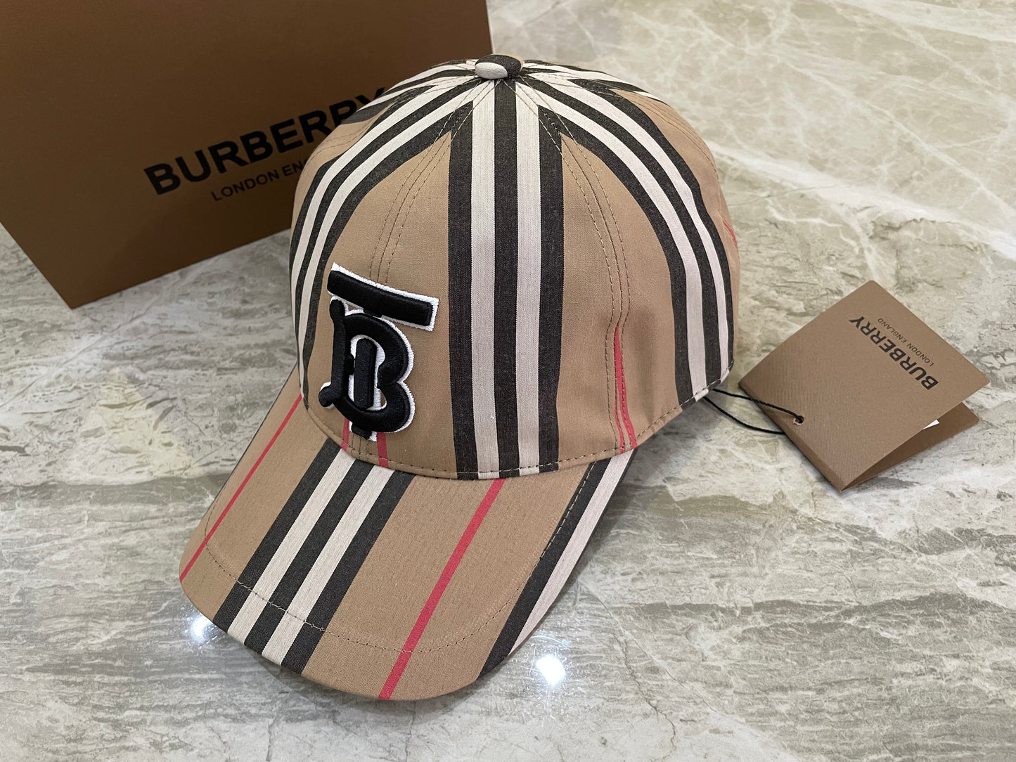 웨이브/버버리 모자