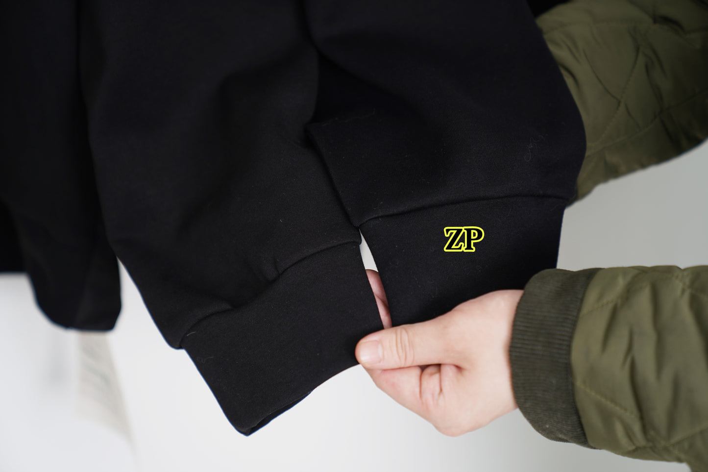 사슬 / 프라다 남성 긴팔 맨투맨