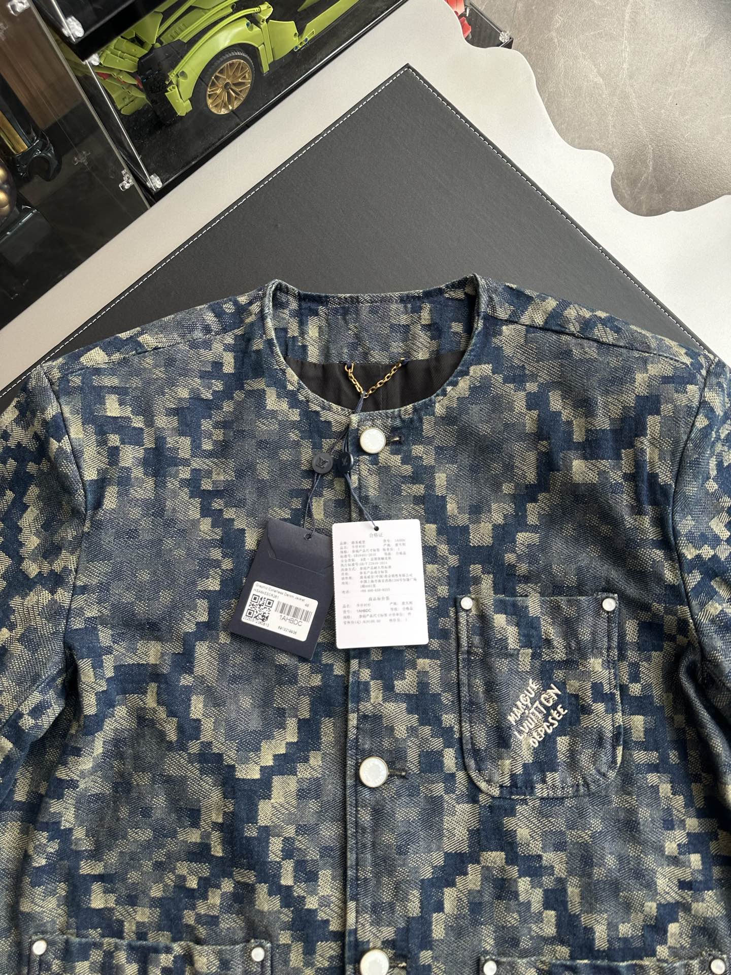 v공장 / 루이비통 25ss 그래픽 카라리스 데님 자켓