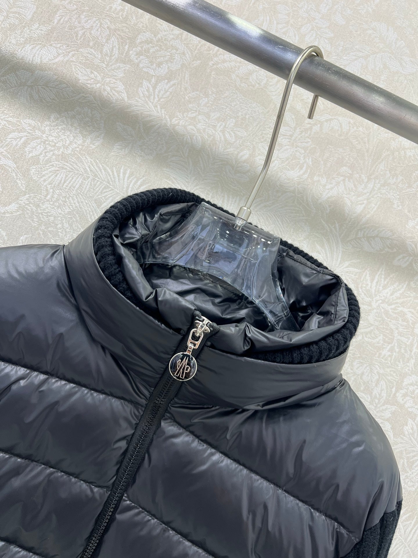 벨라 / MC 니트 포켓 여성 패딩