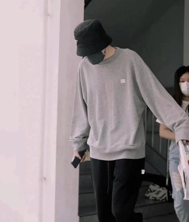 zok/ 아크네스튜디오 남성 맨투맨