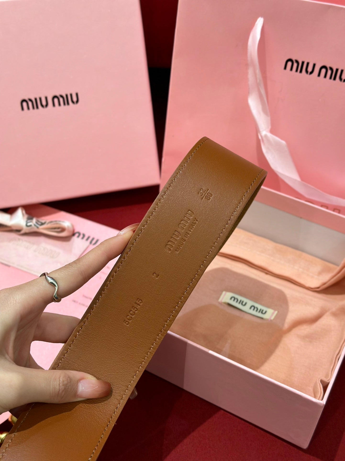 여자 미우미우 벨트