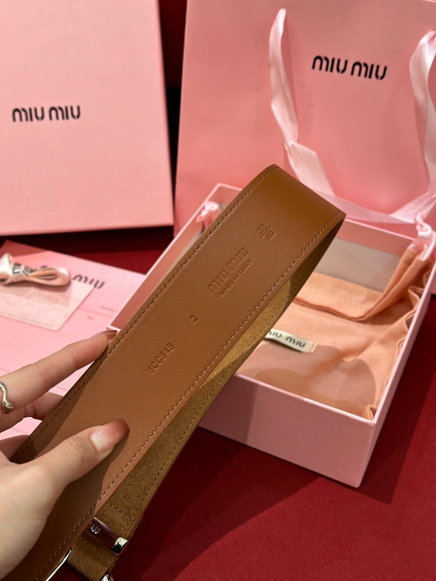 여자 미우미우 벨트