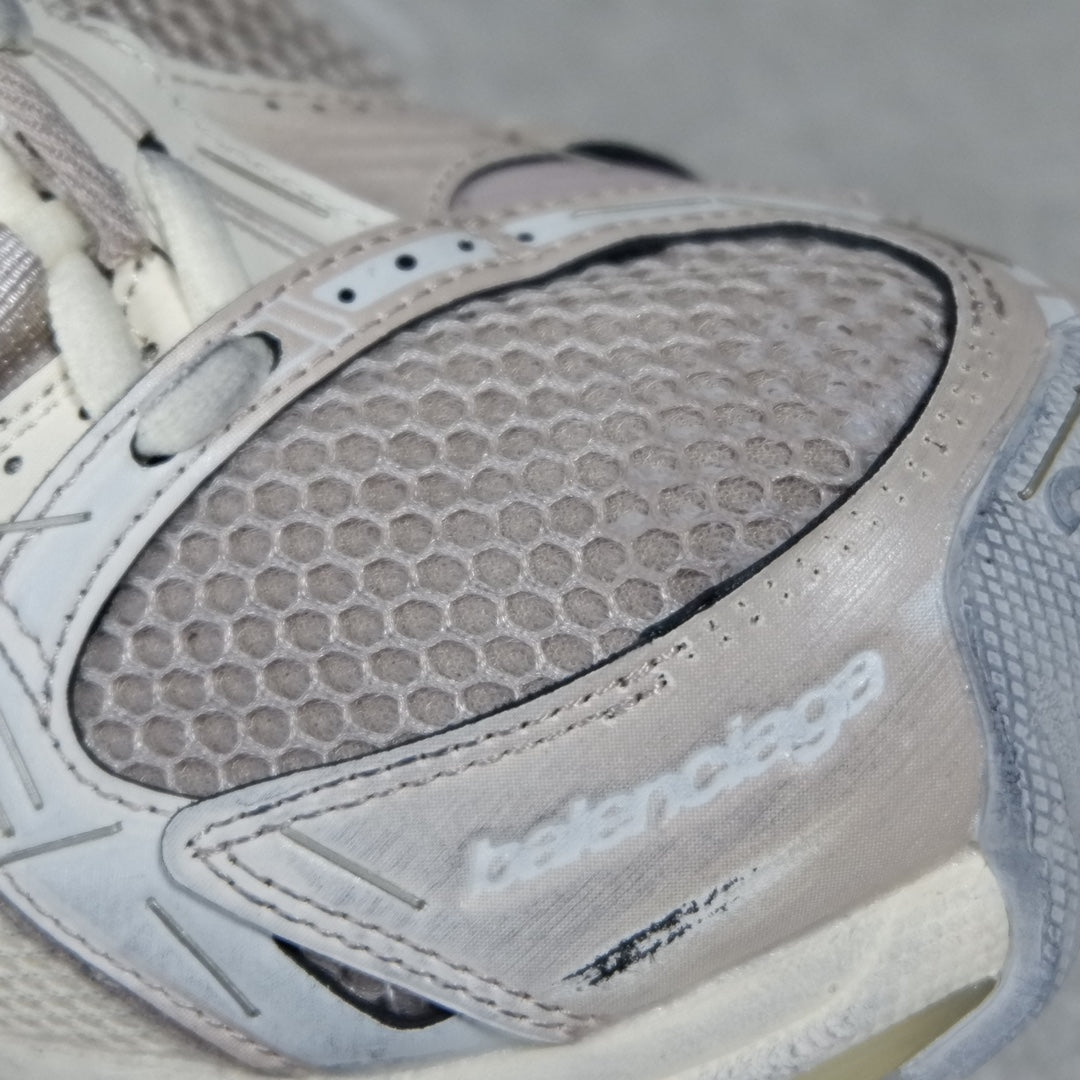 발렌시아가 남성 운동화