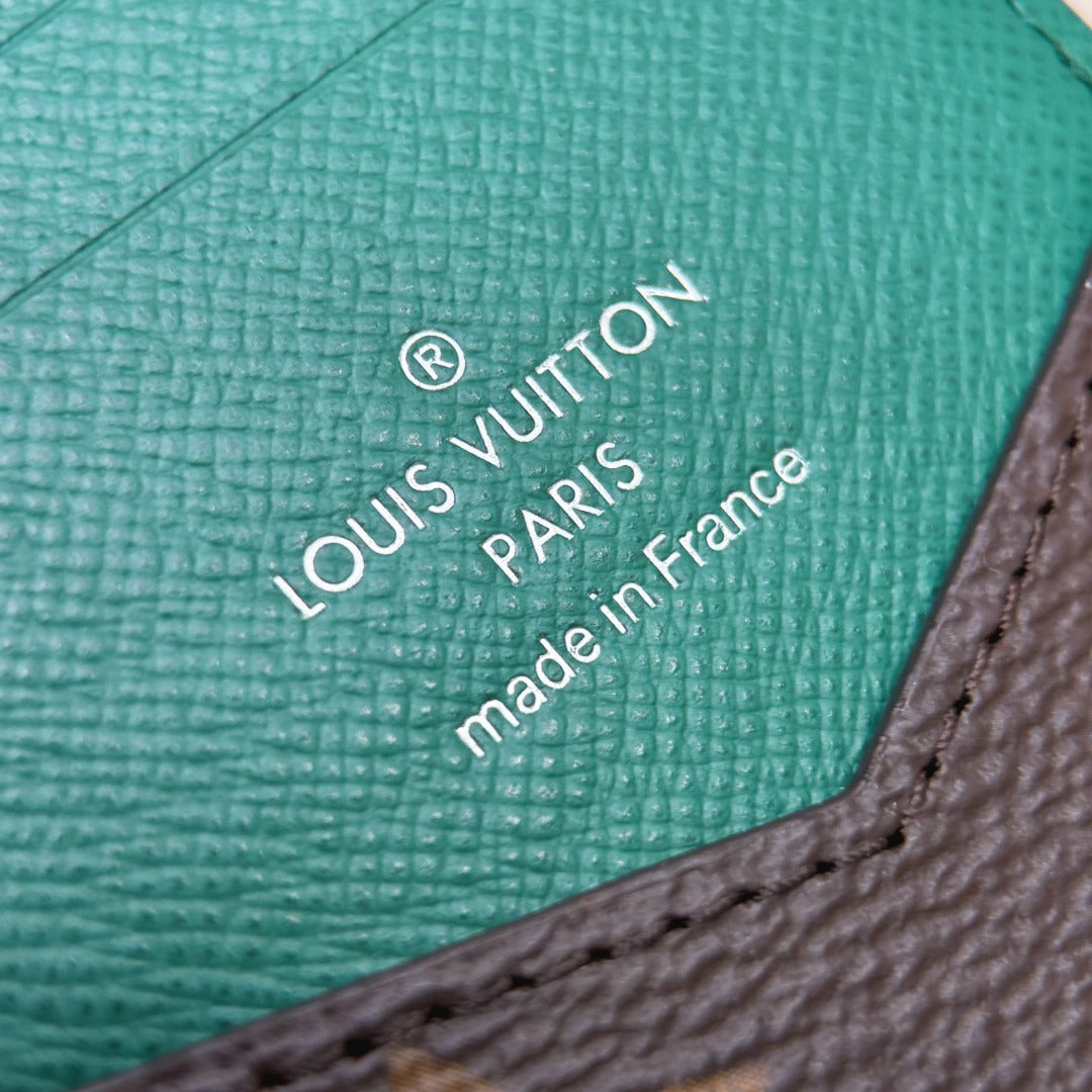 갓팩토리 / 루이비통 지갑