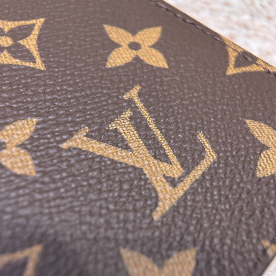 갓팩토리 / 루이비통 지갑