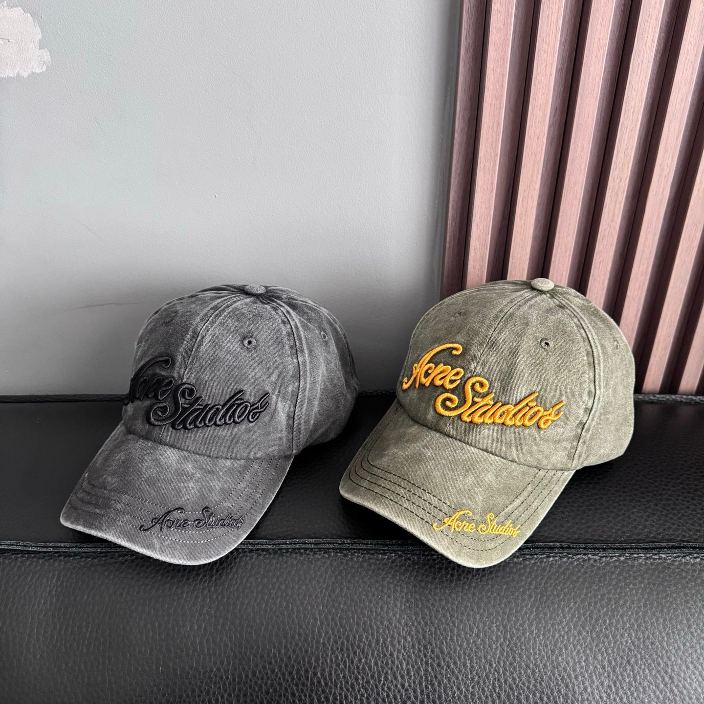 보스 악세사리 / 아크네스튜디오 여성 모자