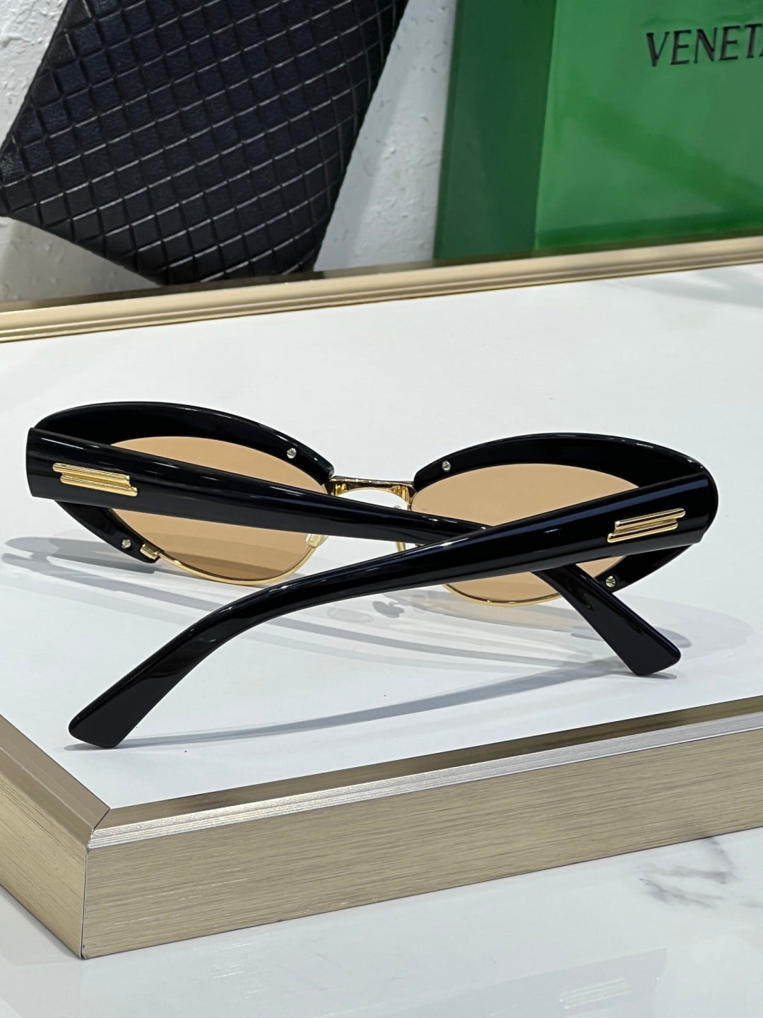 보스 악세사리 / 보테가베네타 여성 선글라스