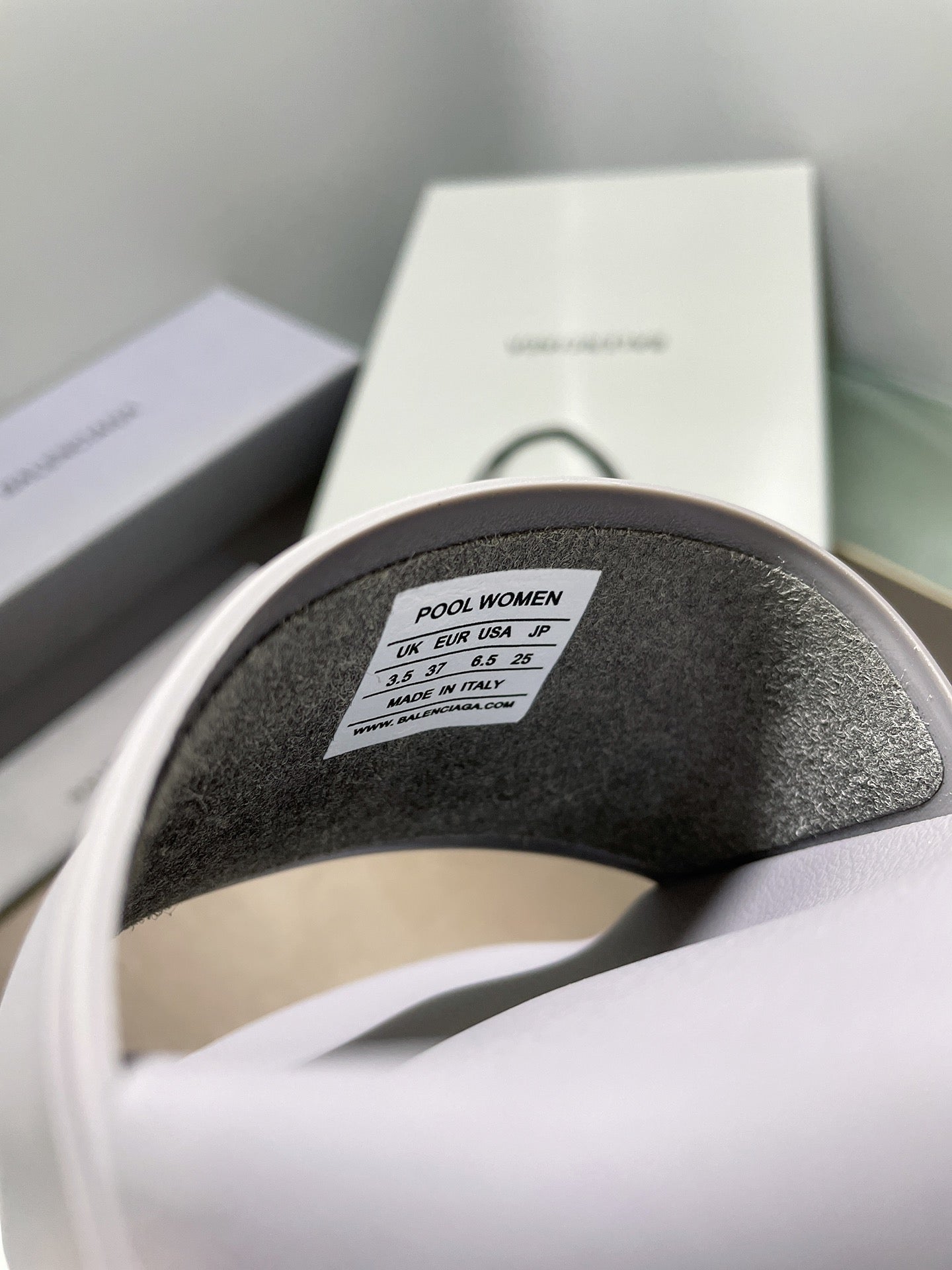 빙 공장 / 발렌시아가 남성 여성 슬리퍼