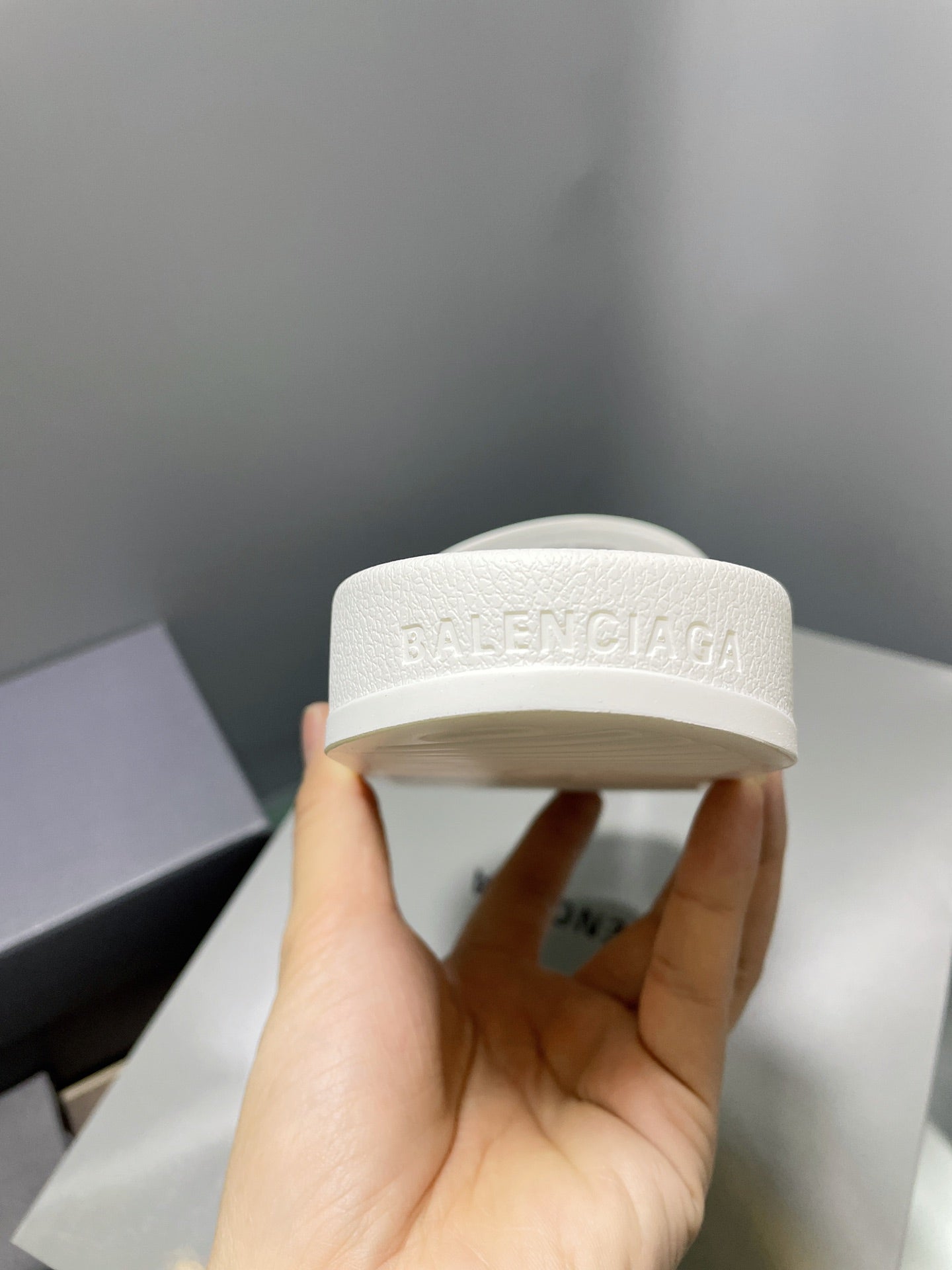 빙 공장 / 발렌시아가 남성 여성 슬리퍼