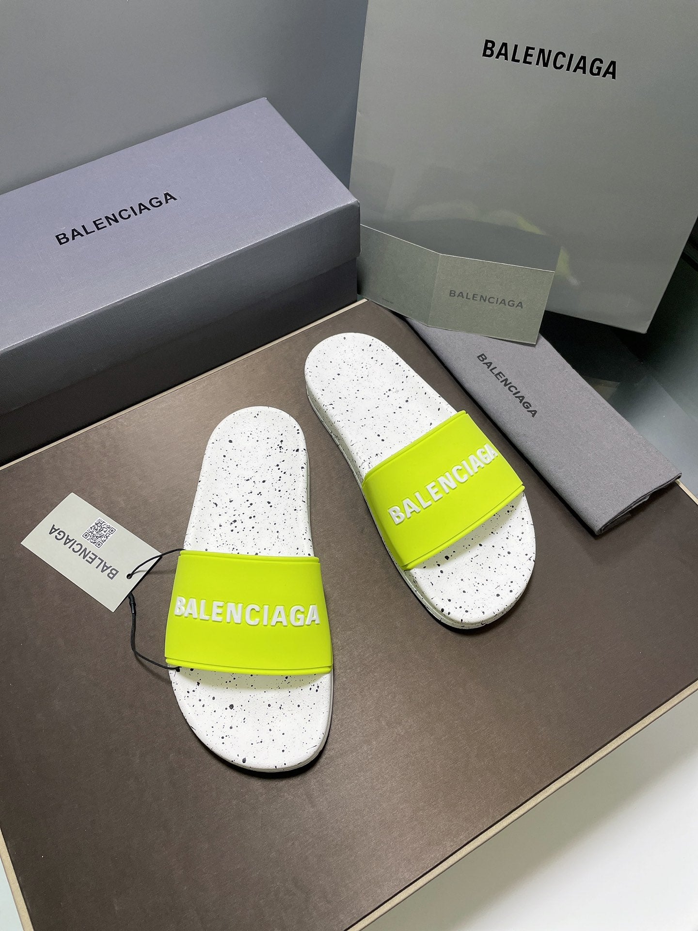 빙 공장 / 발렌시아가 남성 여성 슬리퍼