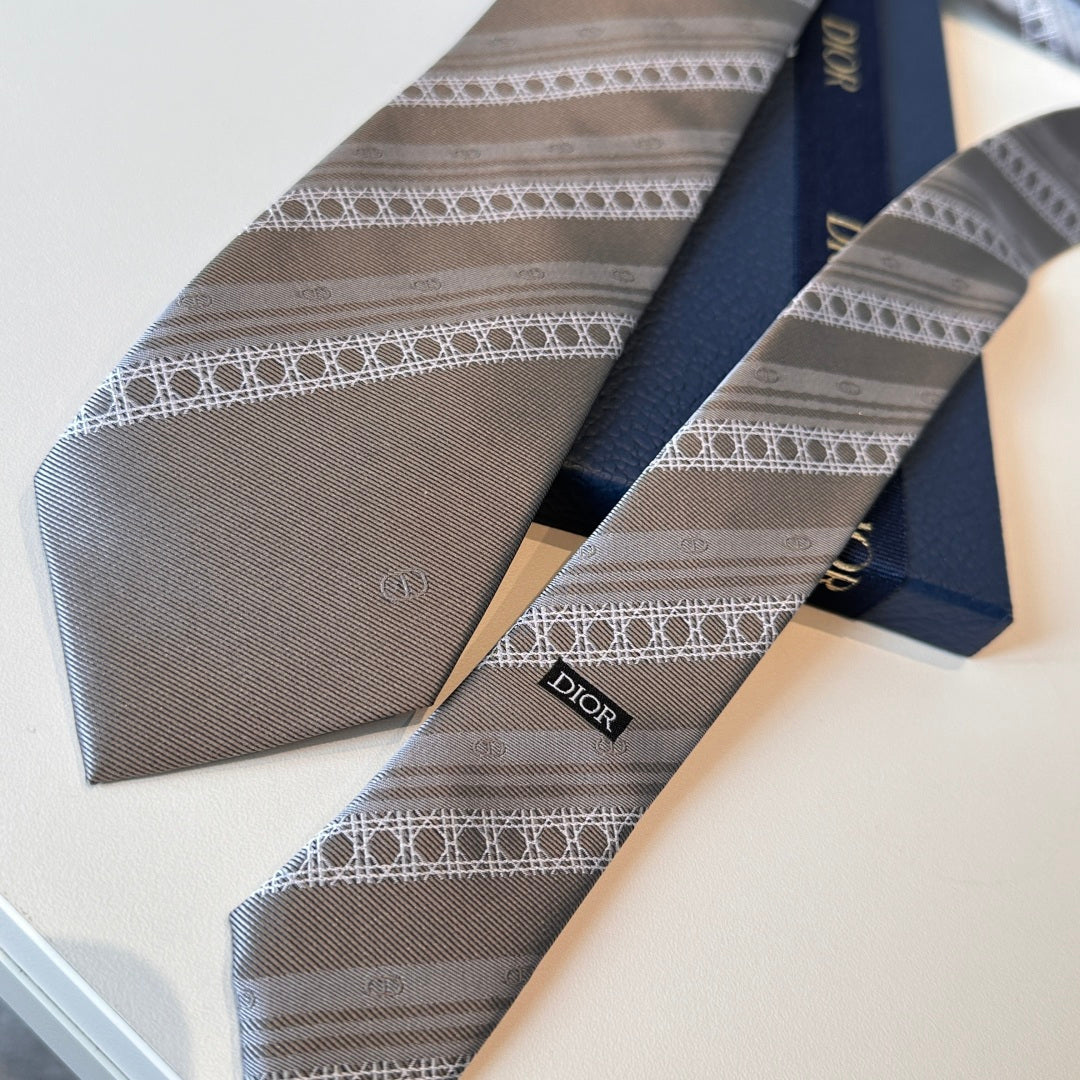 US / 디올 넥타이