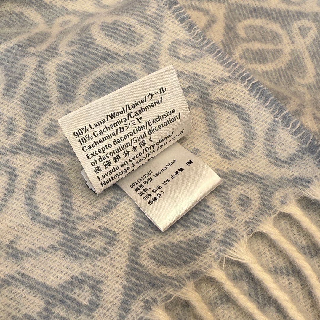 신조 / 로에베 스카프