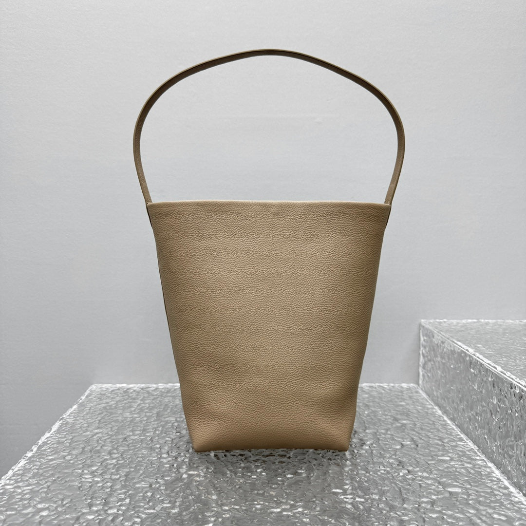 카타 / 더로우 핸드백