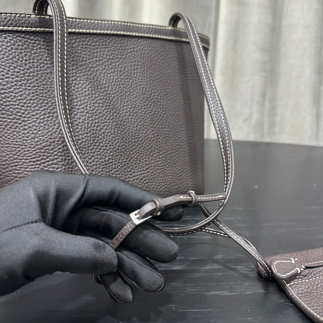 카타 / 더로우 토트 백