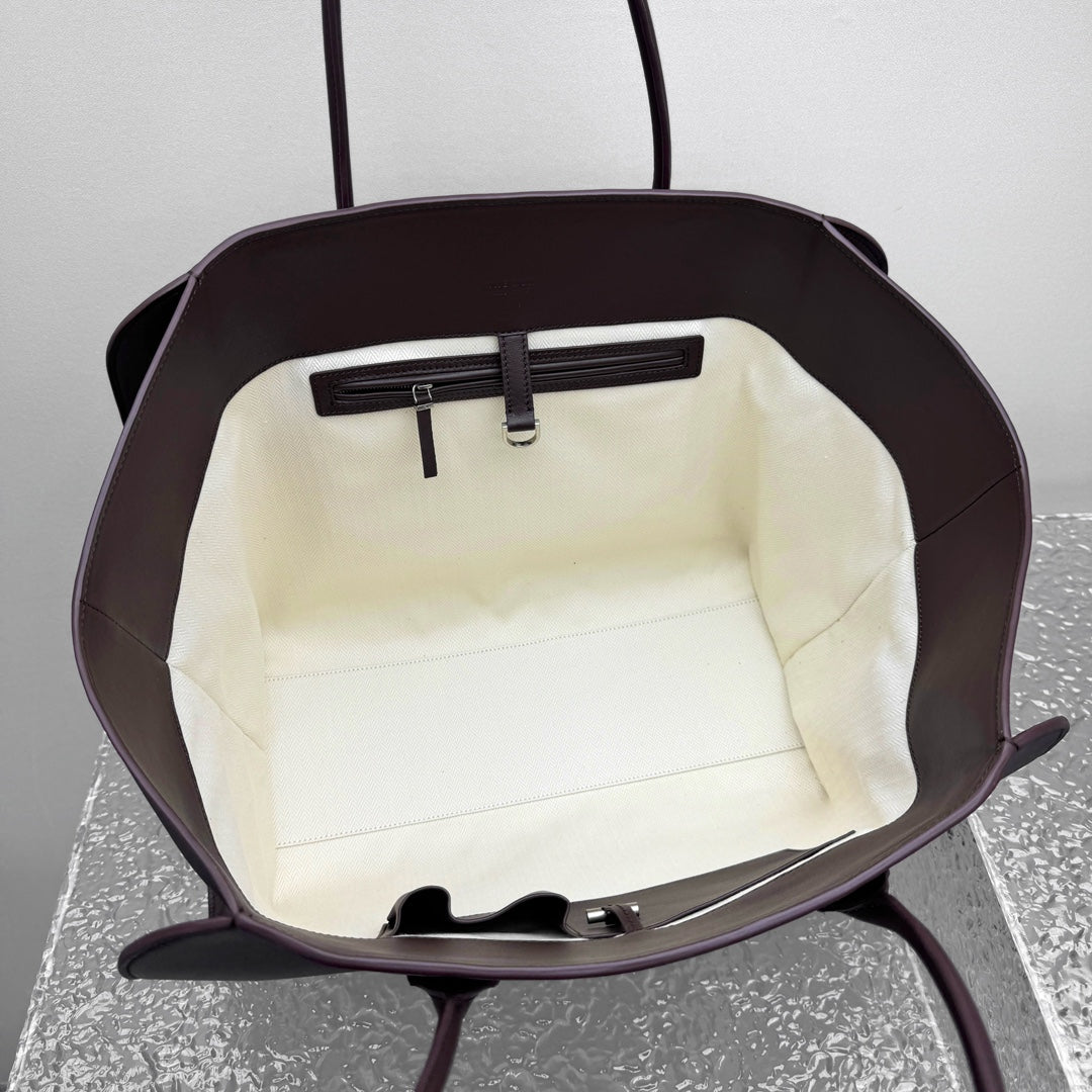 카타 / 더로우 핸드백