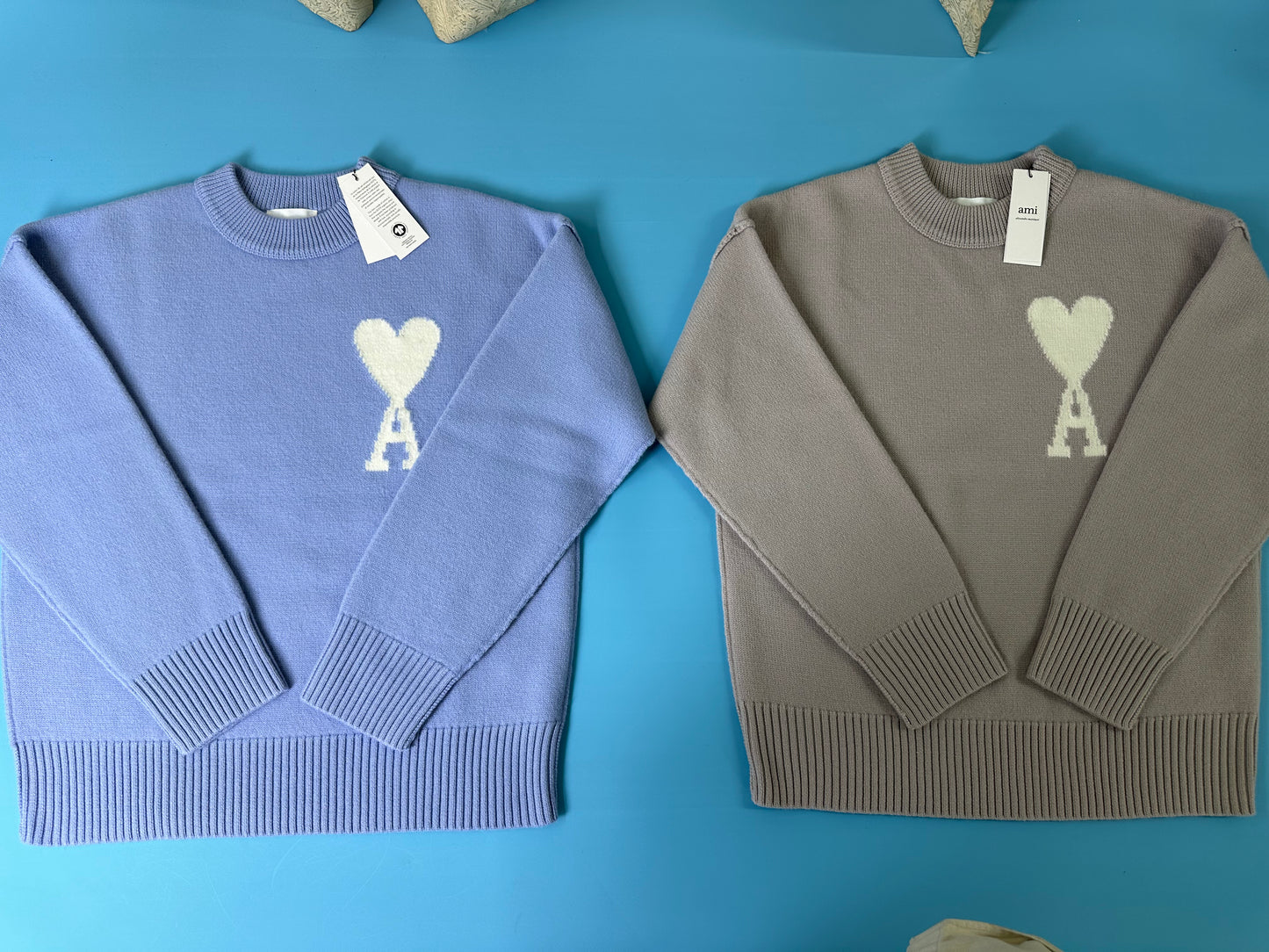 탑아미 / 아미 메리노울  라운드 스웨터