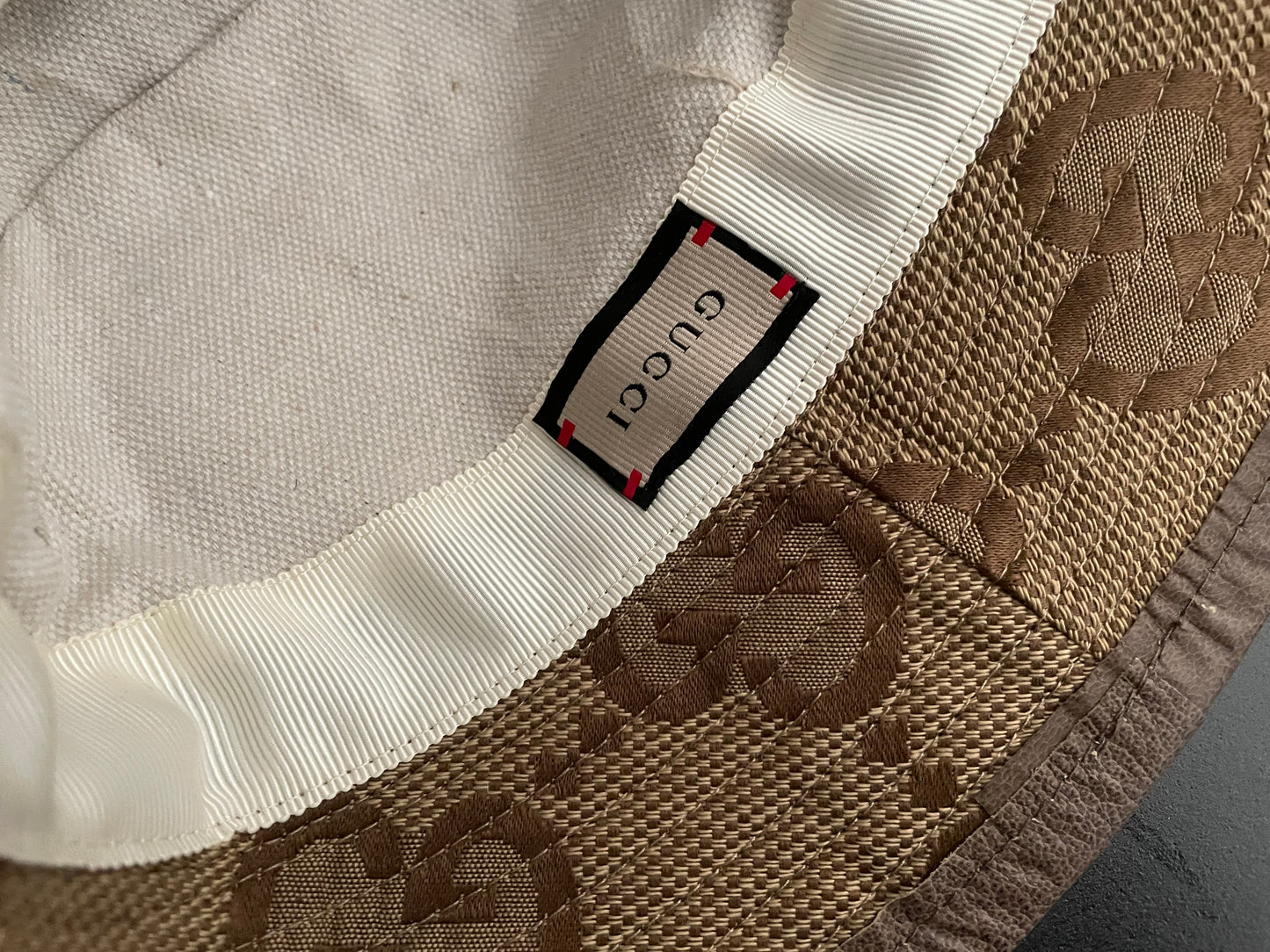 웨이브/구찌 모자