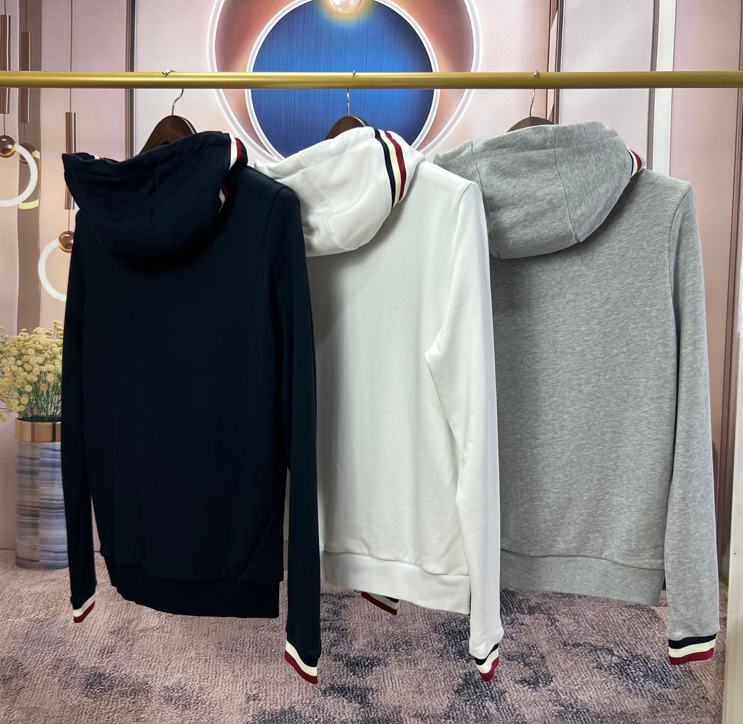 탑몽클 / MC 모자 스트라이프 맨투맨