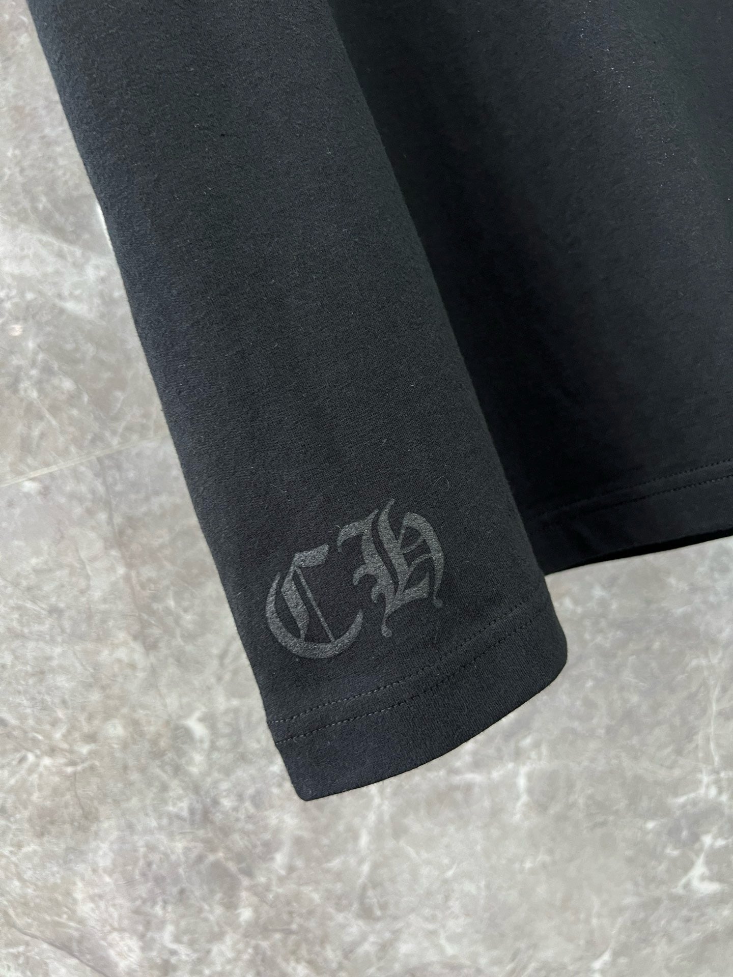 대리석 / 24SS 크롬하츠 X 매티보이 로고 포켓 티셔츠