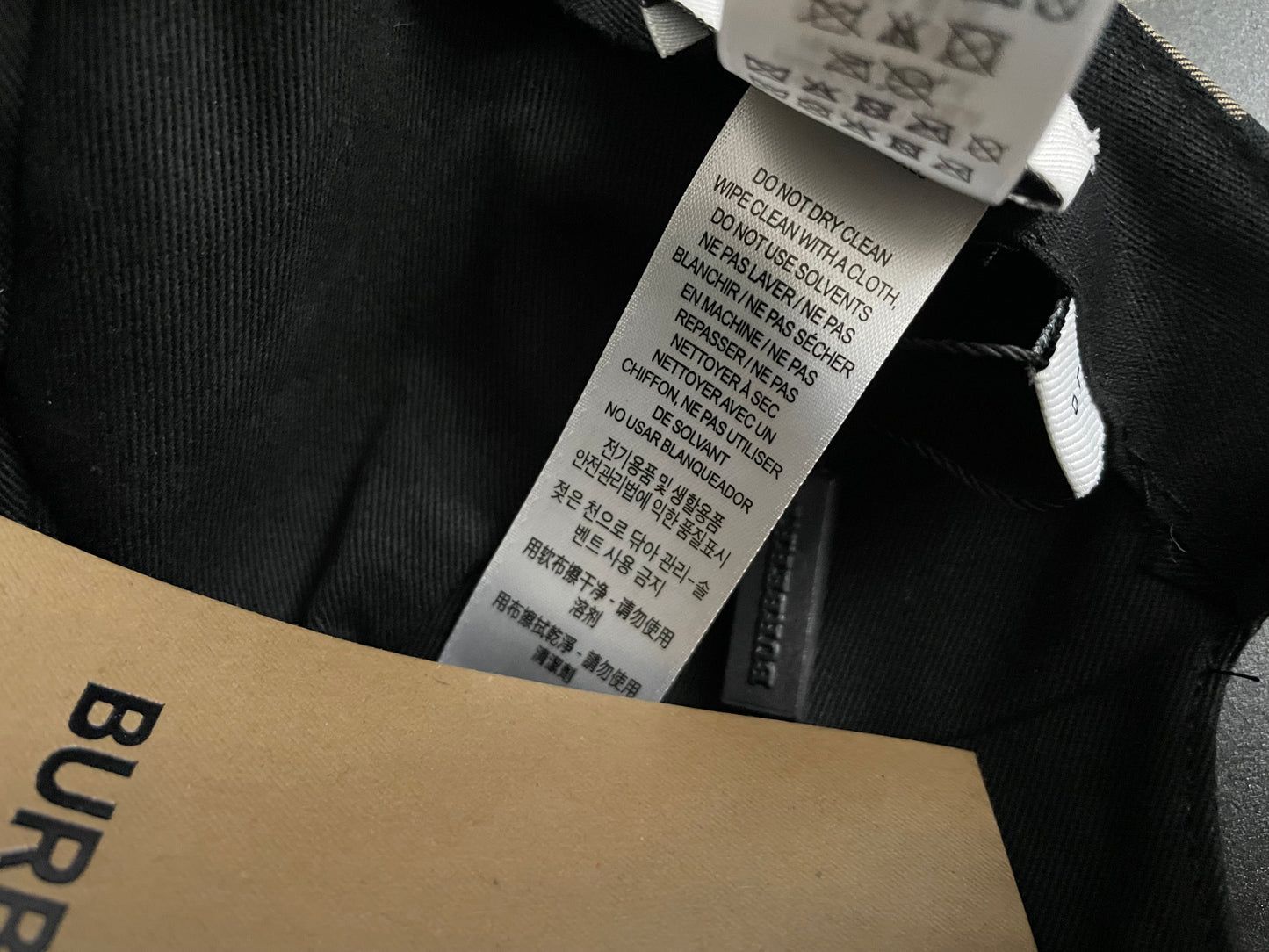 웨이브/버버리 모자