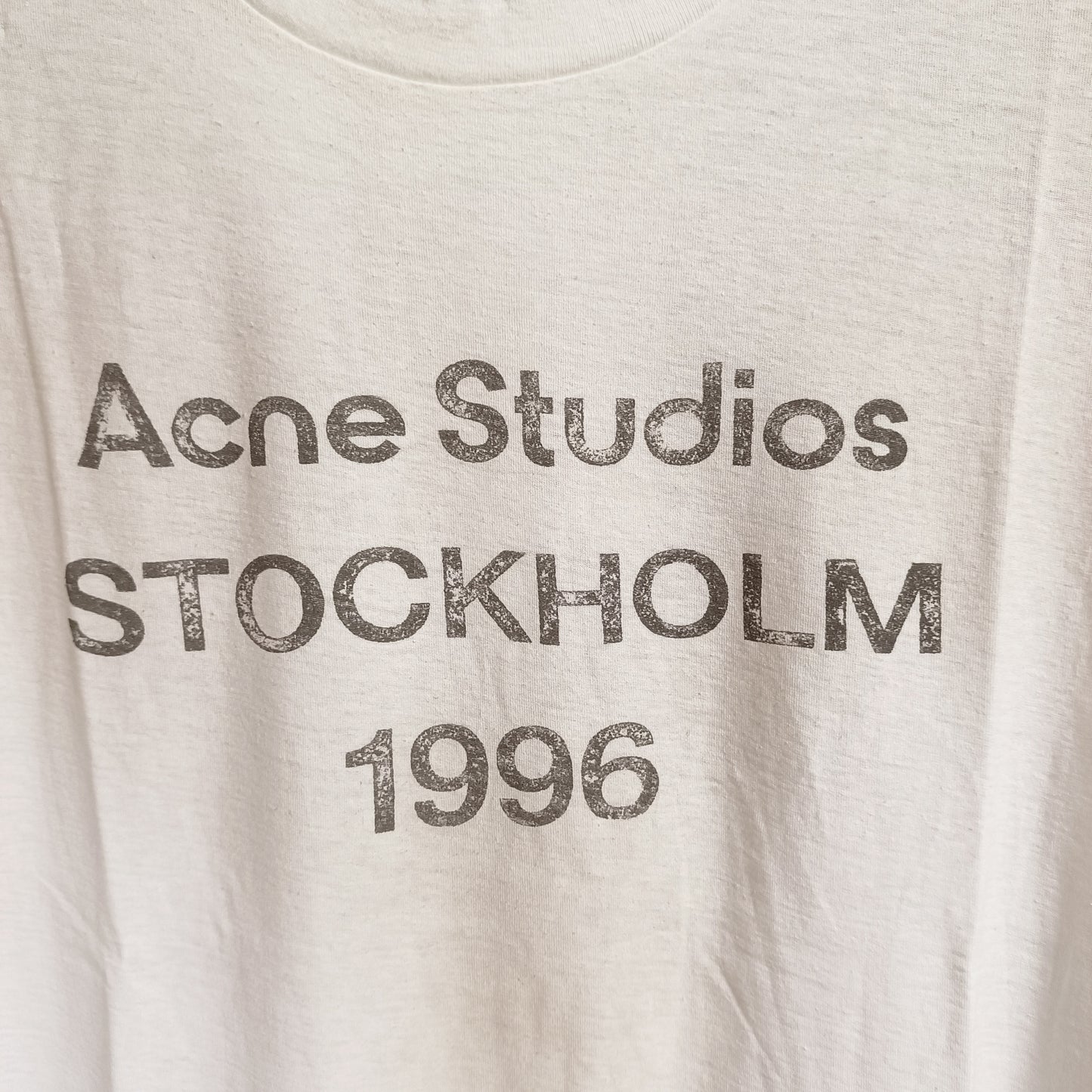 탑아크네 / 아크네 스튜디오 빈티지 반팔티