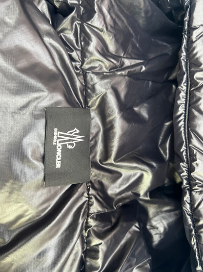 탑몽클  / MC 에이프레스 스키니트 소매 패딩