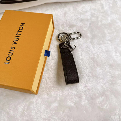 M68674 루이비통 키링 / 백참