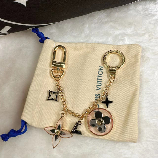 루이비통 키링/백참
