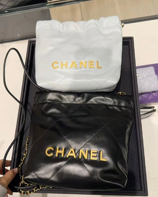 지존 / 샤넬  22Bag 히트, 세 가지 새로운 색상