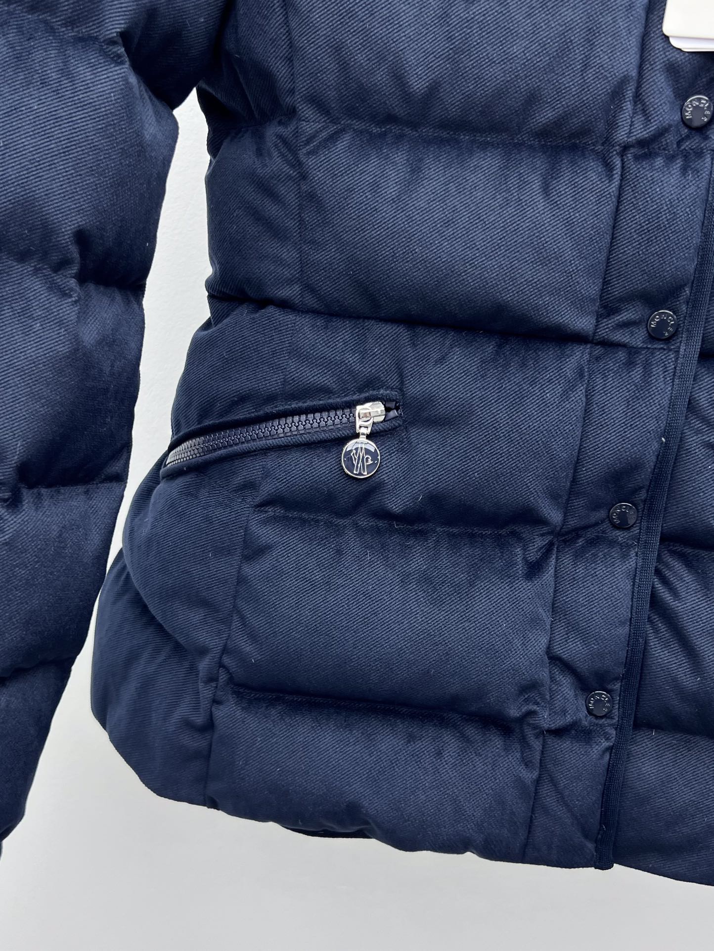 벨라 / MC 개미 허리 후드 패딩