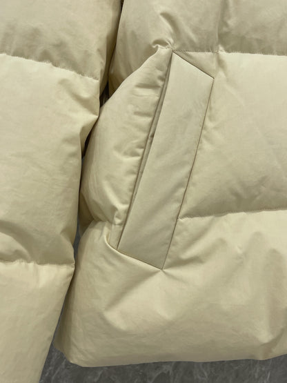 대리석 /  보테가베네타 이중지퍼 베이지 구스다운 루즈핏 패딩점퍼