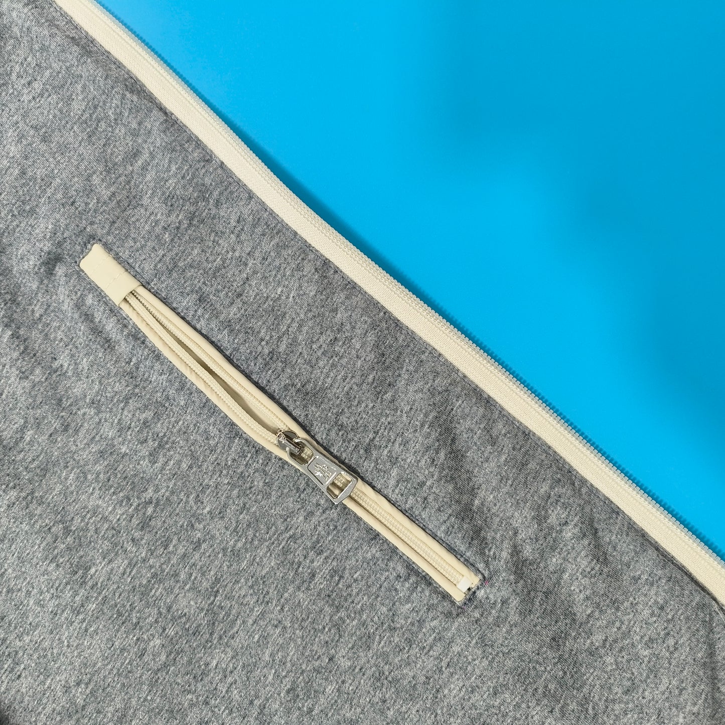 탑몽클X  / MC 메이다사 쉘 새틴 재킷