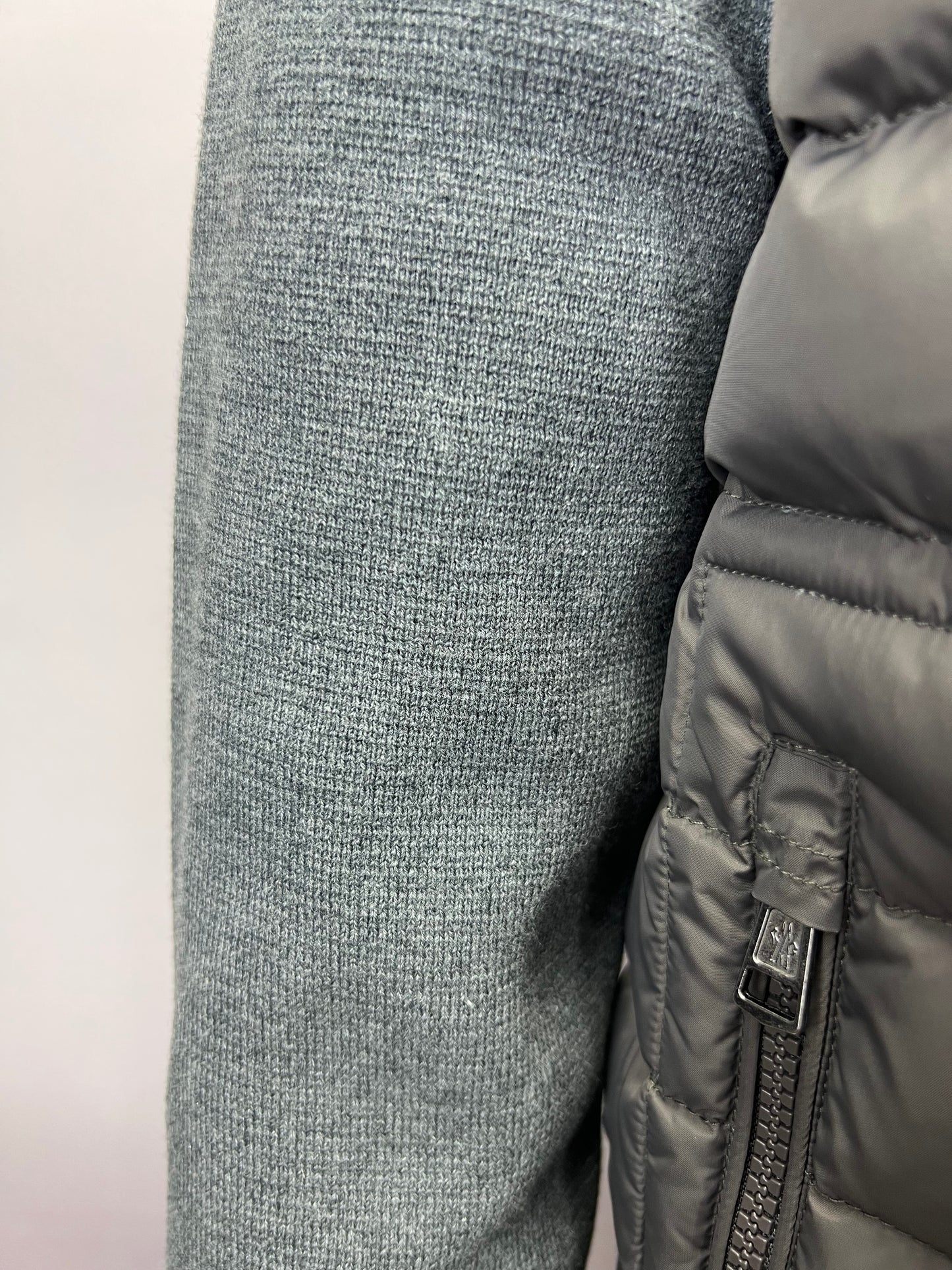 탑몽클 / MC 클래식 니트 다운