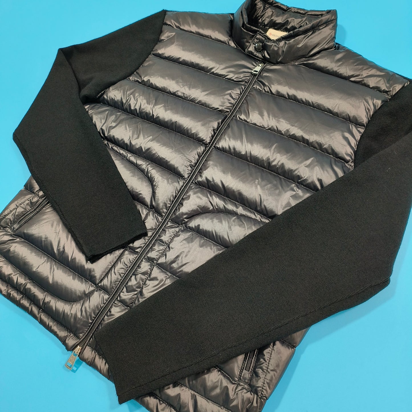 탑몽클X  / MC 카디건을 이어붙이다