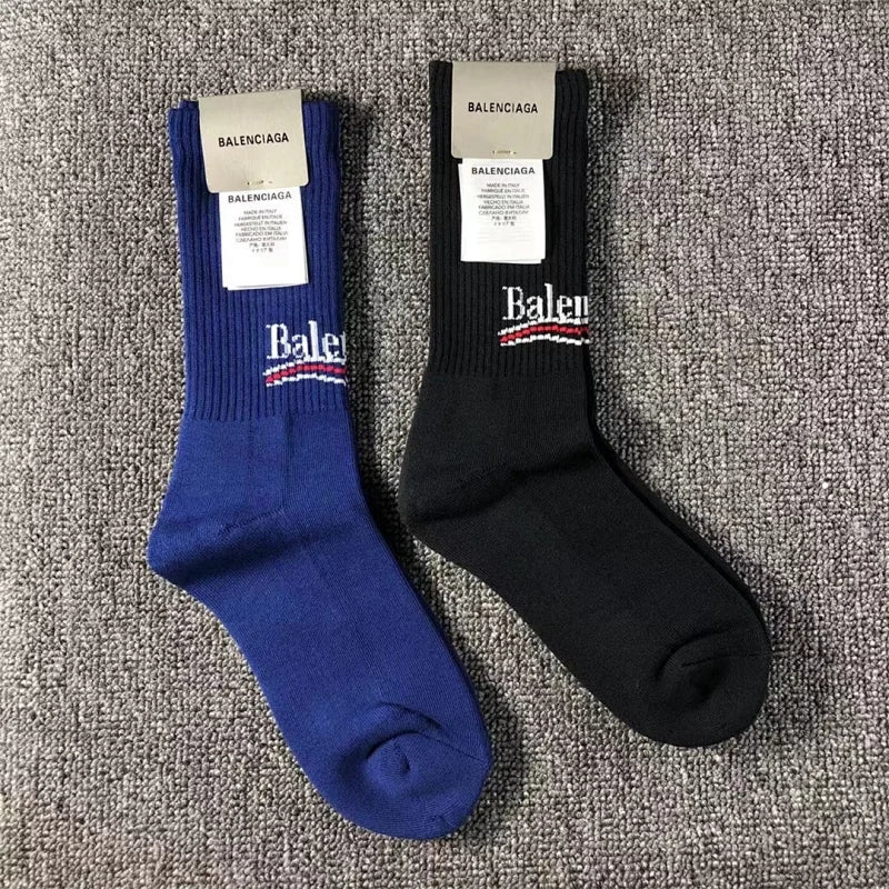 CND /발렌시아가 양말