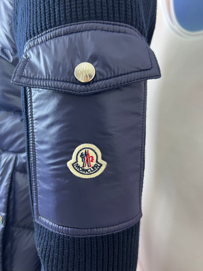 탑몽클 / MC 모자 스트라이프 맨투맨