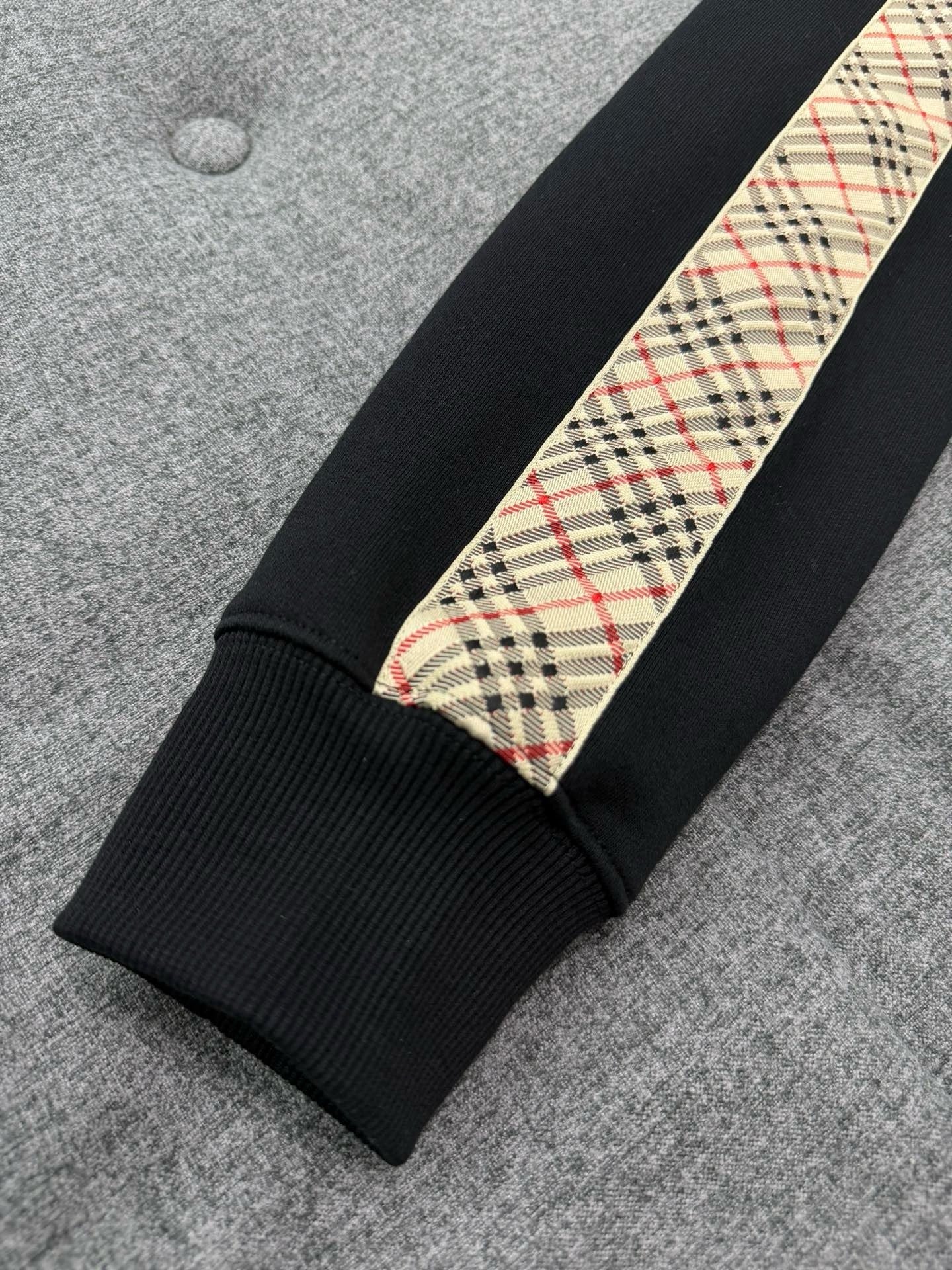 대리석 / 버버리 지퍼 후드