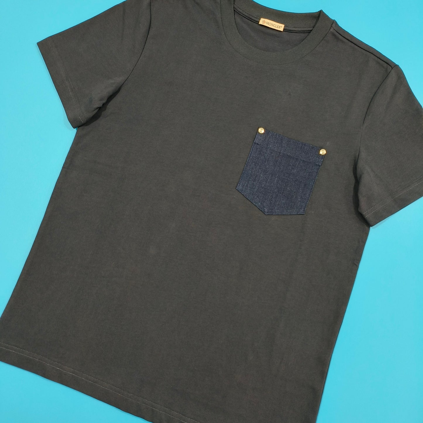 탑몽클X  / MC 데님 포켓 티셔츠