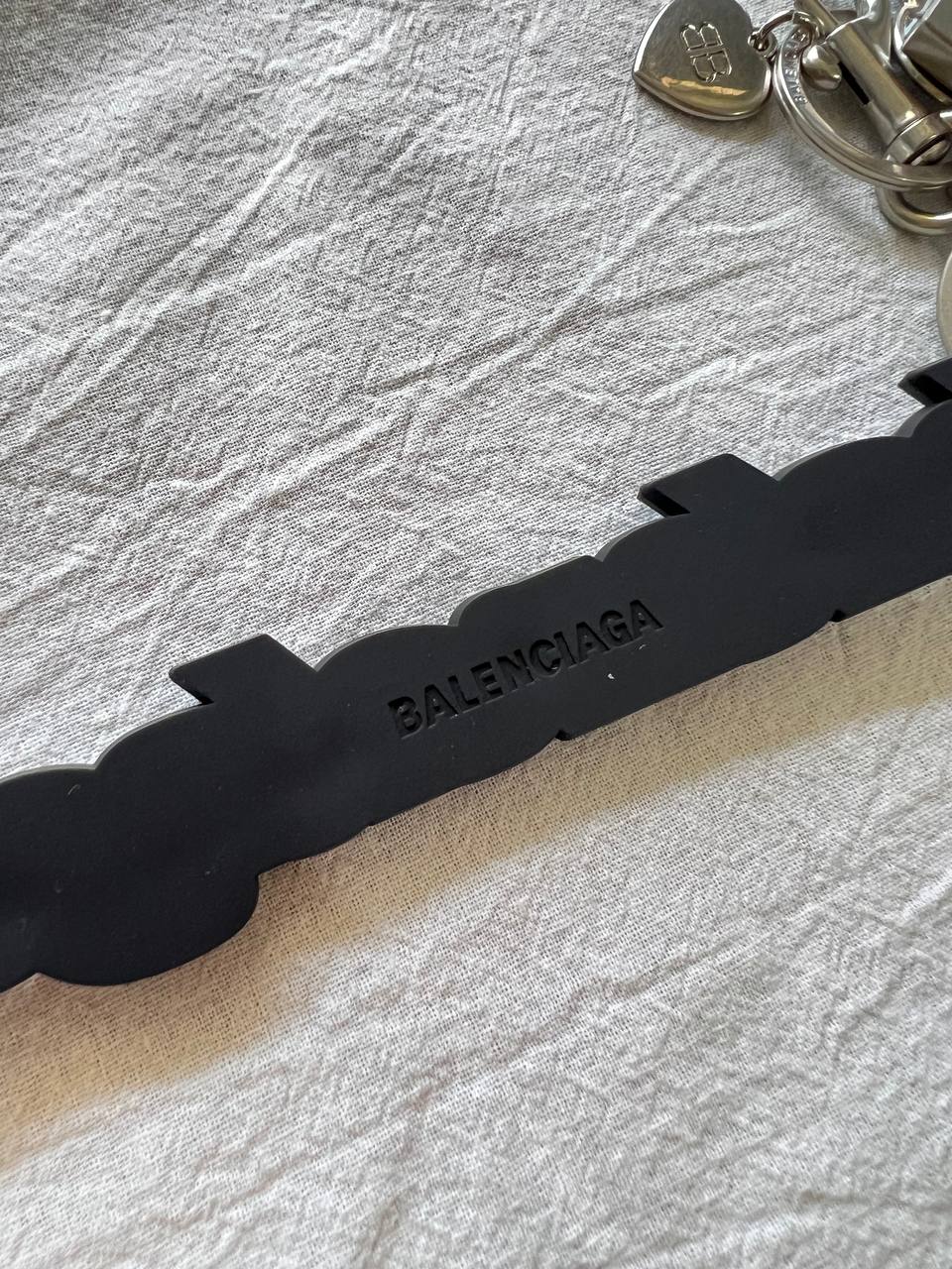 CND / 발렌시아가 키링