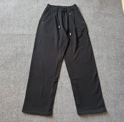 베어 / 우영미 25년 끈와이드팬츠 블랙